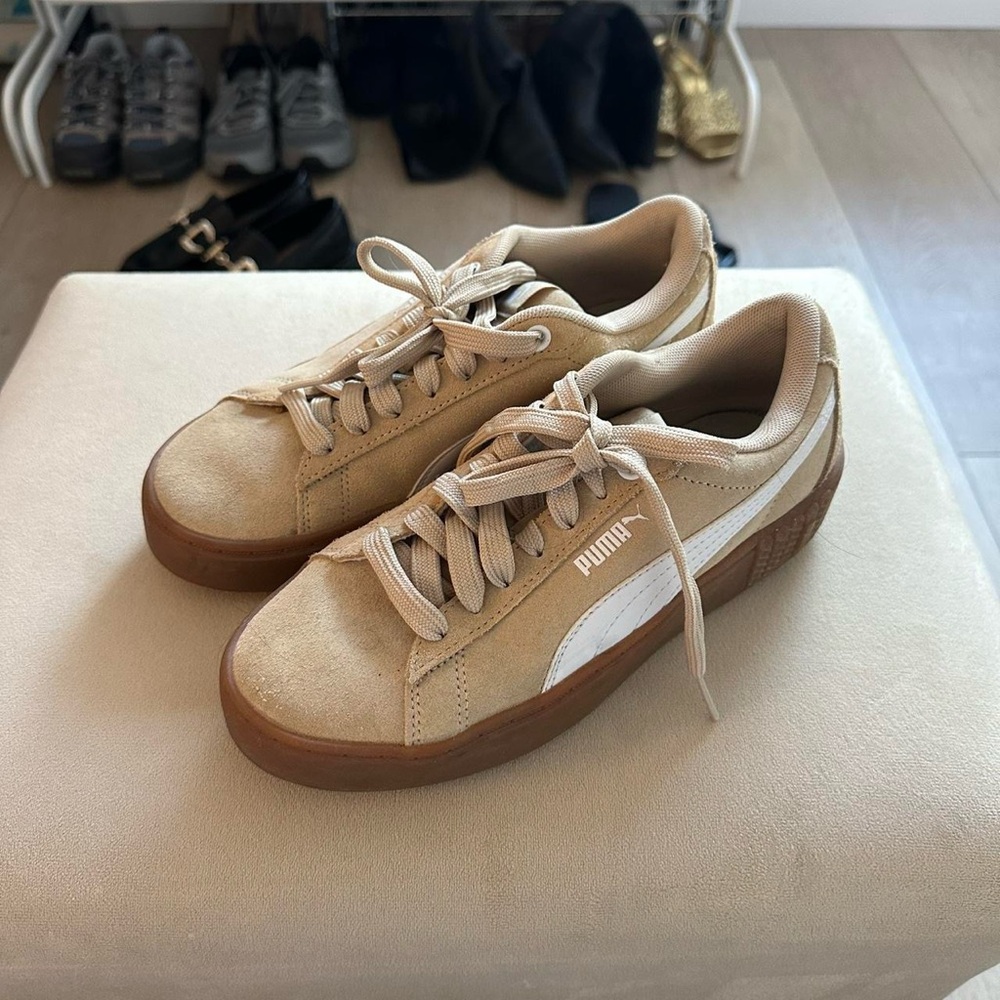 PUMA - smash platform V2 suede sneakers 'pale khaki - US 6